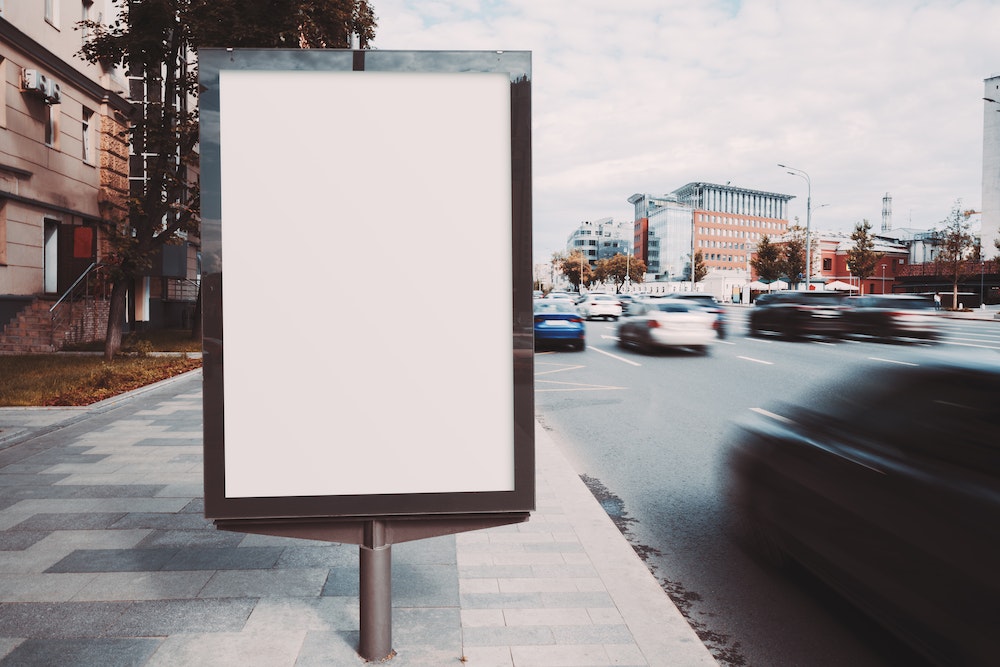 Naviguer dans le labyrinthe des régulations légales en matière de publicité: Guide pratique pour les professionnels du marketing