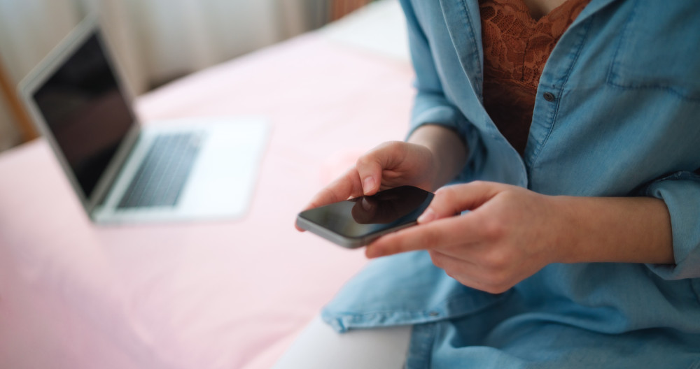 Abus de faiblesse et succession : Comment réagir face à cette situation délicate ?